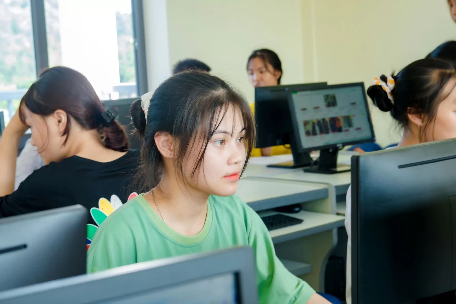 Computer – Lab Photo