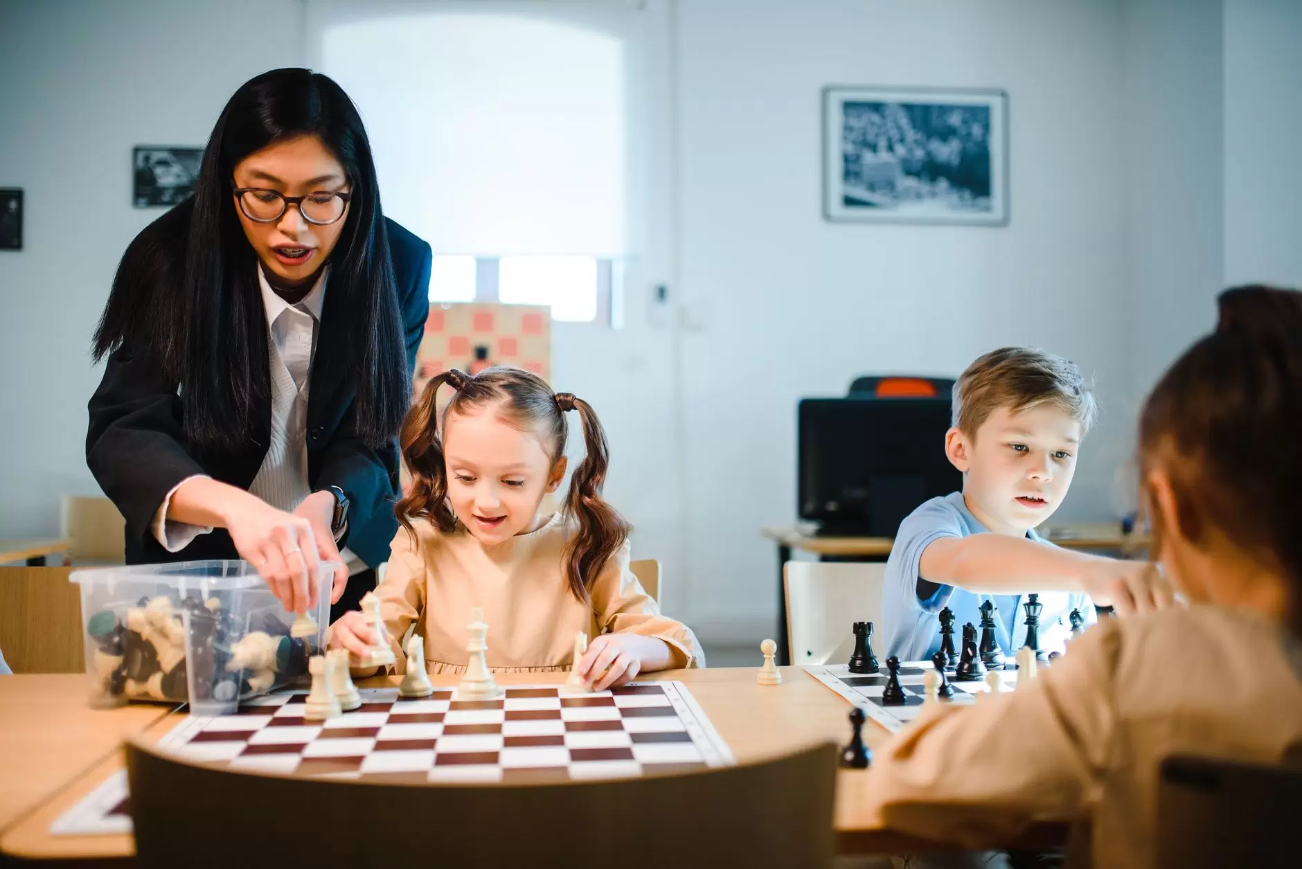MULTIPLE INTELLIGENCES: STRATEGIES IN THE CLASSROOM