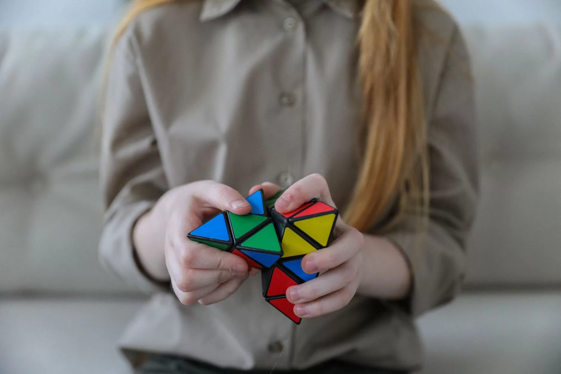 Using Lateral Thinking Puzzles