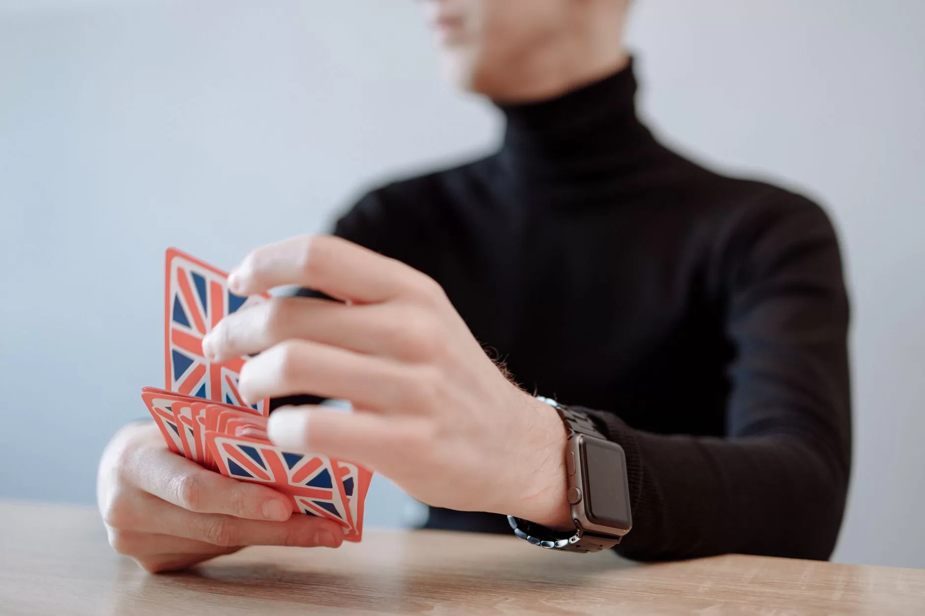 Using flash-cards in the English classroom