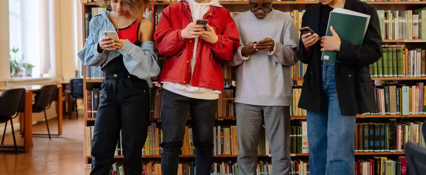 Social Media in the Life of Your Students: What Secondary Teachers Need to Understand